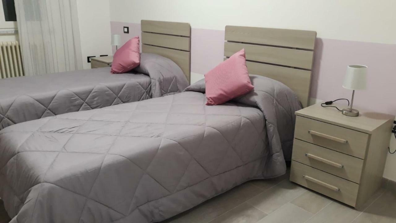Casa Vacanze Alba Villa Romito Magra Esterno foto